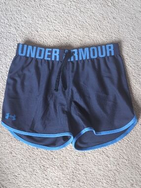 ⭐2/$20 Under Armour Navy Blue Athletic Shorts with Light Blue Trim